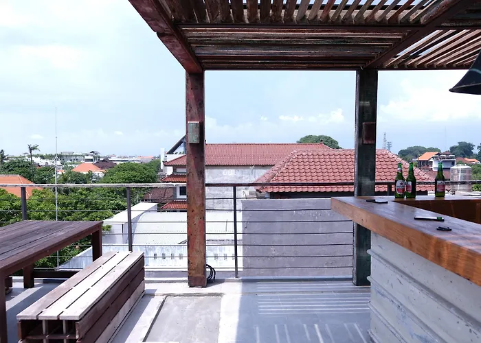 M Boutique Legian
